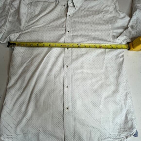 White Dot Flip Cuff LS Light Academia Button Down Shirt Size Medium - Picture 10 of 12
